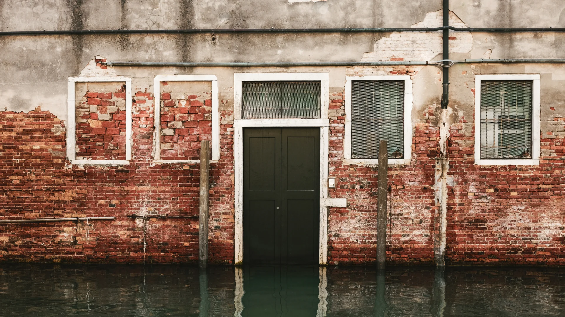 A Complete Guide To Mortgages Refused Due To Flood Risk